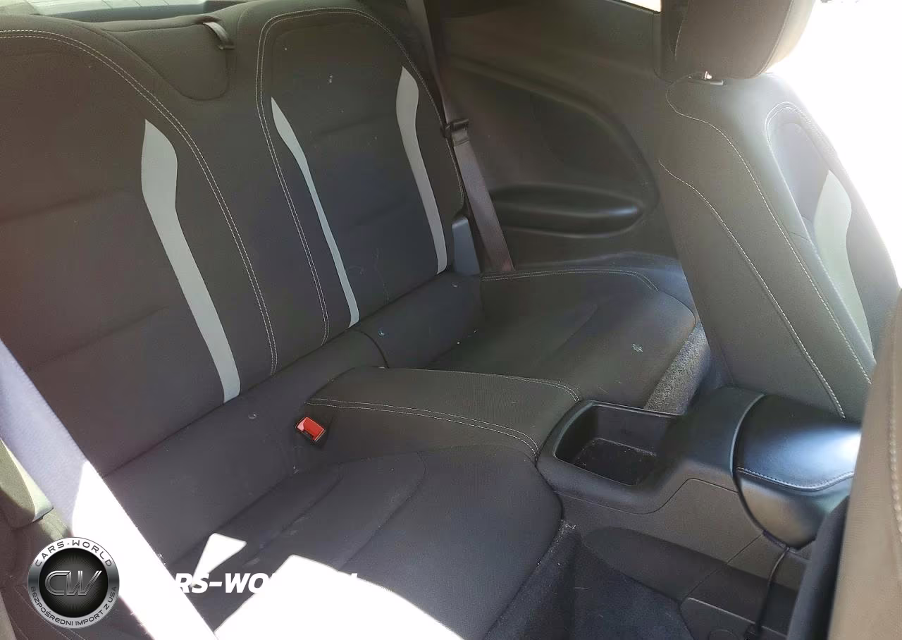 2016 Chevrolet Camaro Lt VIN:1G1FB1RX5G0158699 - 10