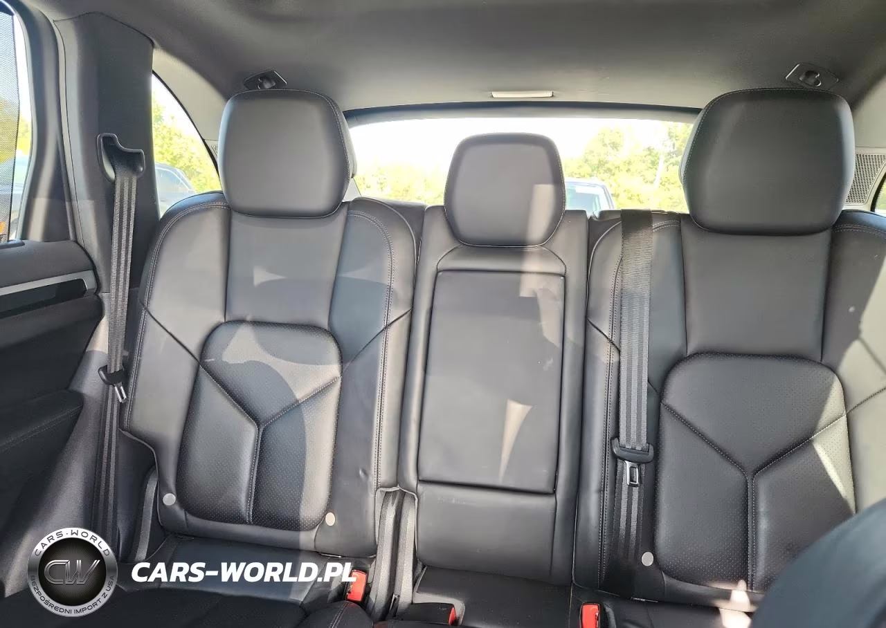 2014 Porsche Cayenne VIN:WP1AF2A2XELA33123 - 10