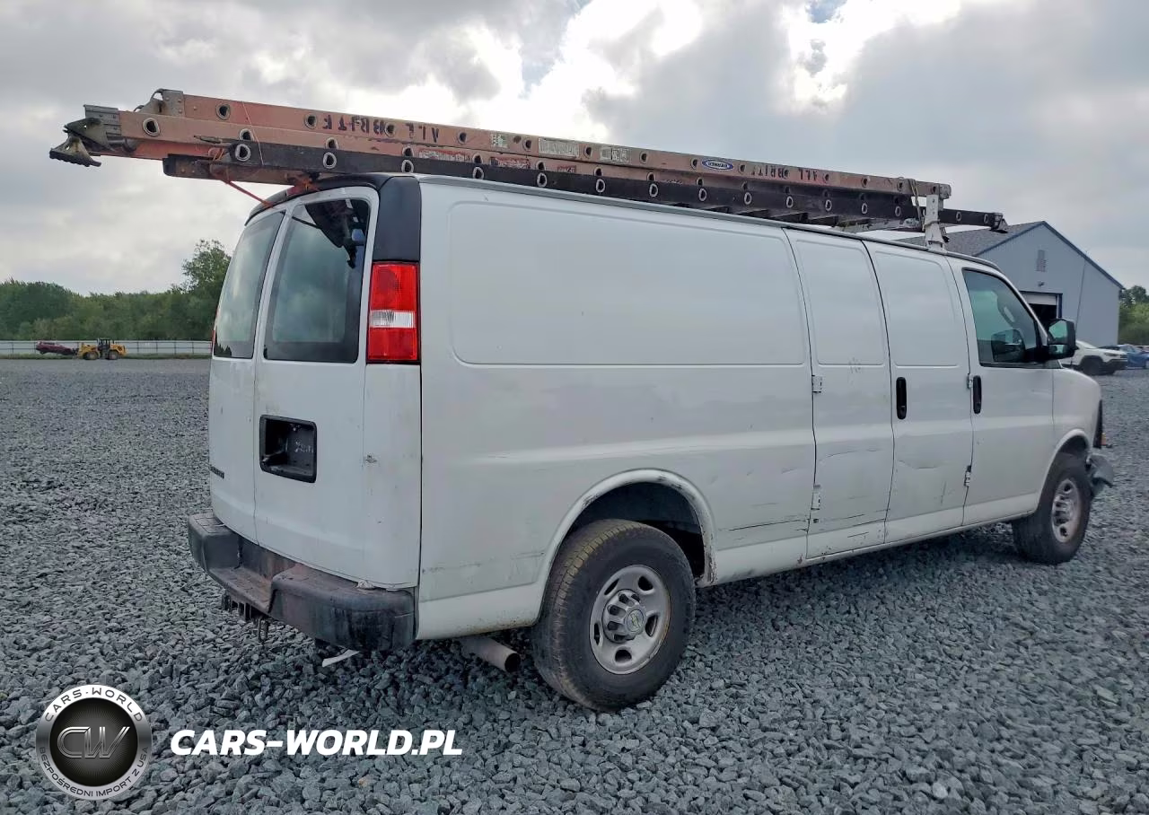 2021 Chevrolet Express G2500 4Lt VIN:1GCWGBFP3M1259006 - 3