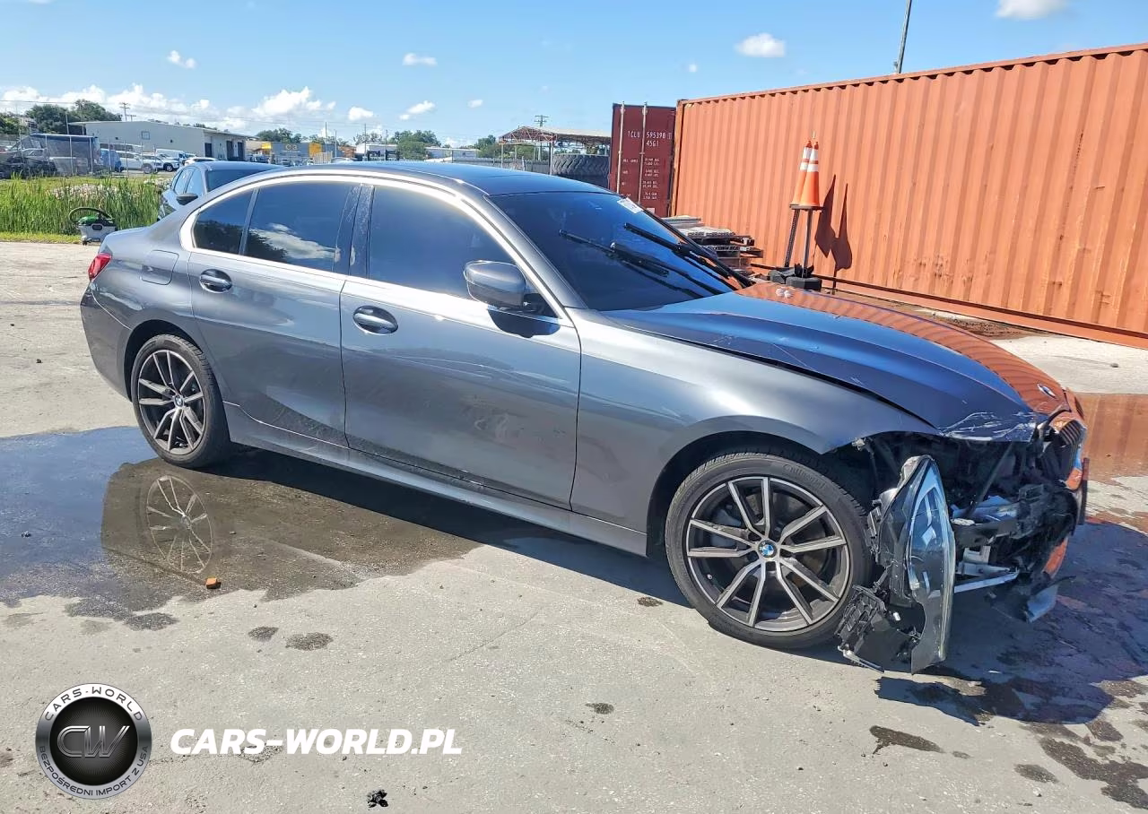 2020 BMW 330Xi VIN:3MW5R7J07L8B36345 - 4