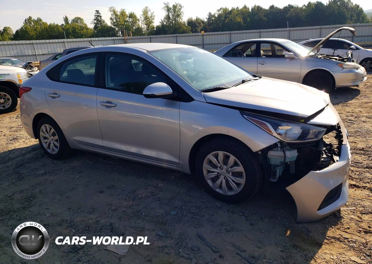 2021 Hyundai Accent Se VIN:3KPC24A67ME132087 - 4