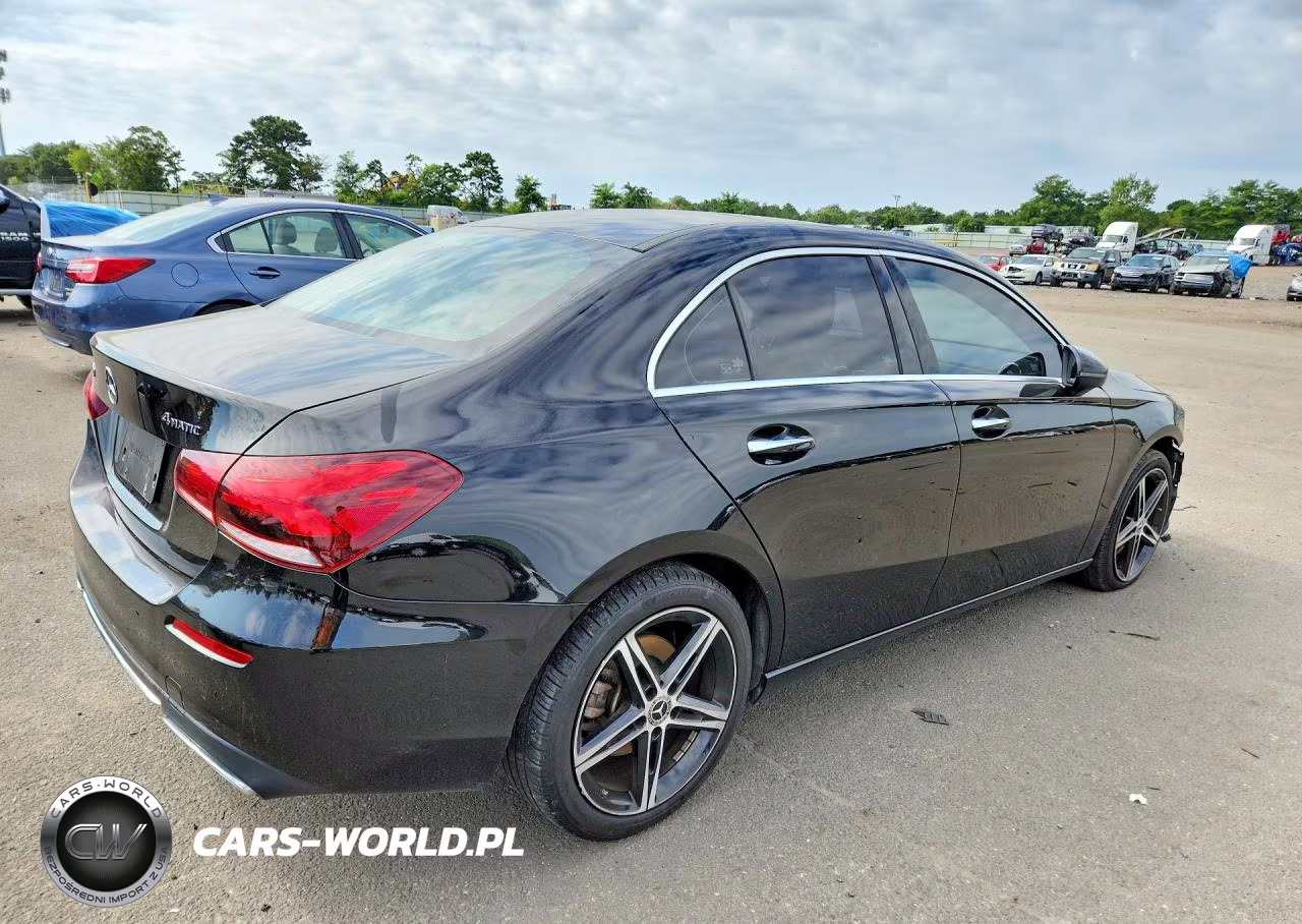 2019 Mercedes-Benz A 220 4Matic VIN:WDD3G4FB7KW034872 - 3