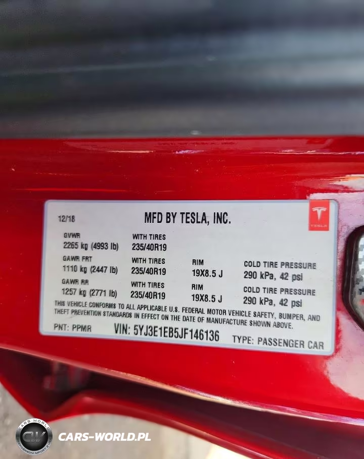 2018 Tesla Model 3 VIN:5YJ3E1EB5JF146136 - 12