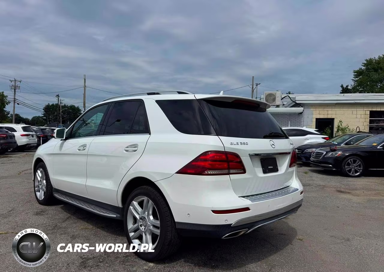 2017 Mercedes-Benz Gle 350 4Matic VIN:4JGDA5HB1HA883366 - 3