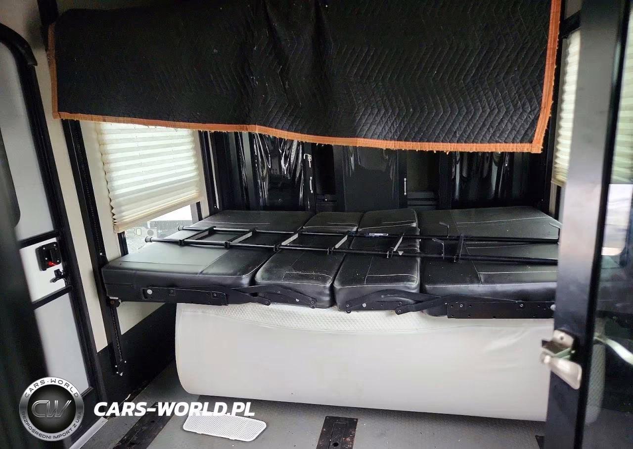 2017 Keystone Fuzion Camper VIN:4YDF36923HF810673 - 11