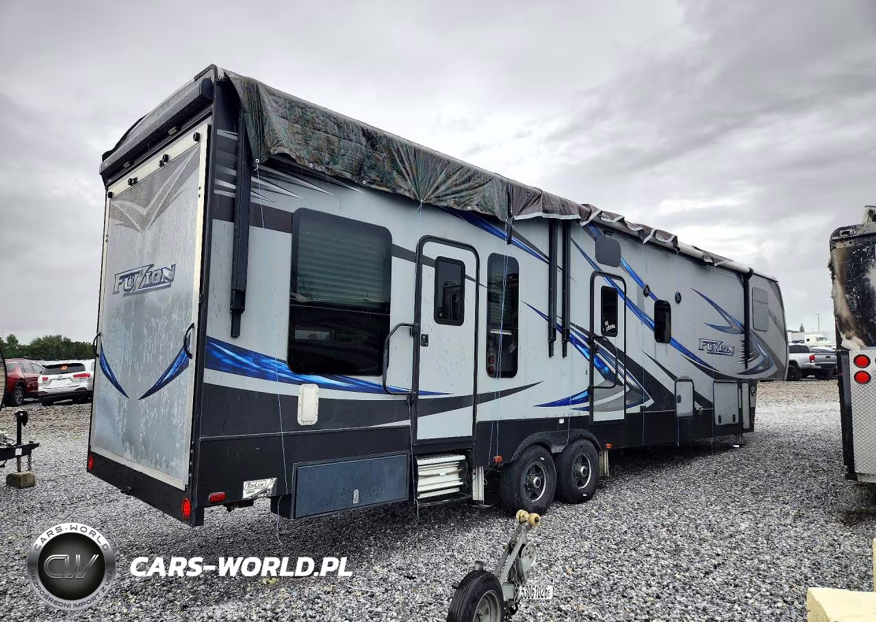 2017 Keystone Fuzion Camper VIN:4YDF36923HF810673 - 3