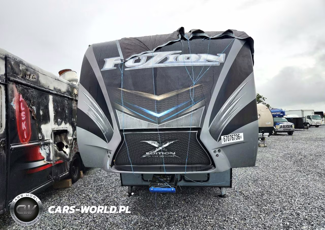 2017 Keystone Fuzion Camper VIN:4YDF36923HF810673 - 5