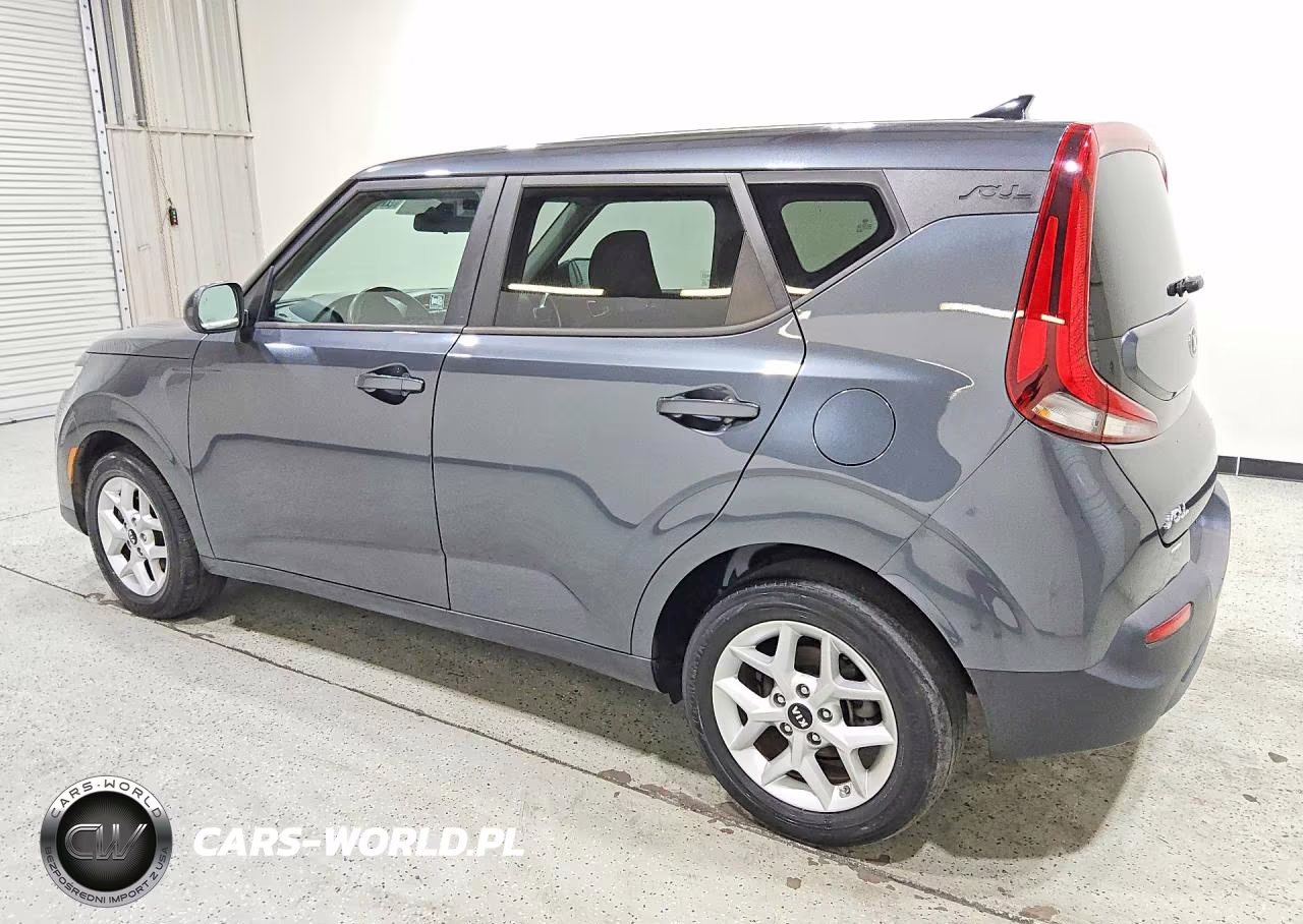 2021 Kia Soul S VIN:KNDJ23AU5M7746586 - 2