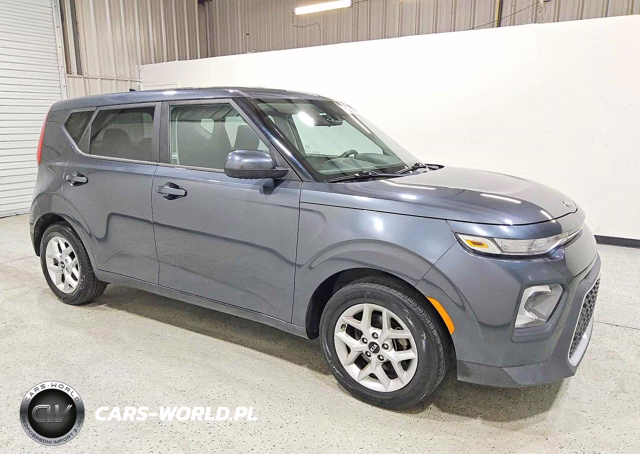2021 Kia Soul S VIN:KNDJ23AU5M7746586 - 4