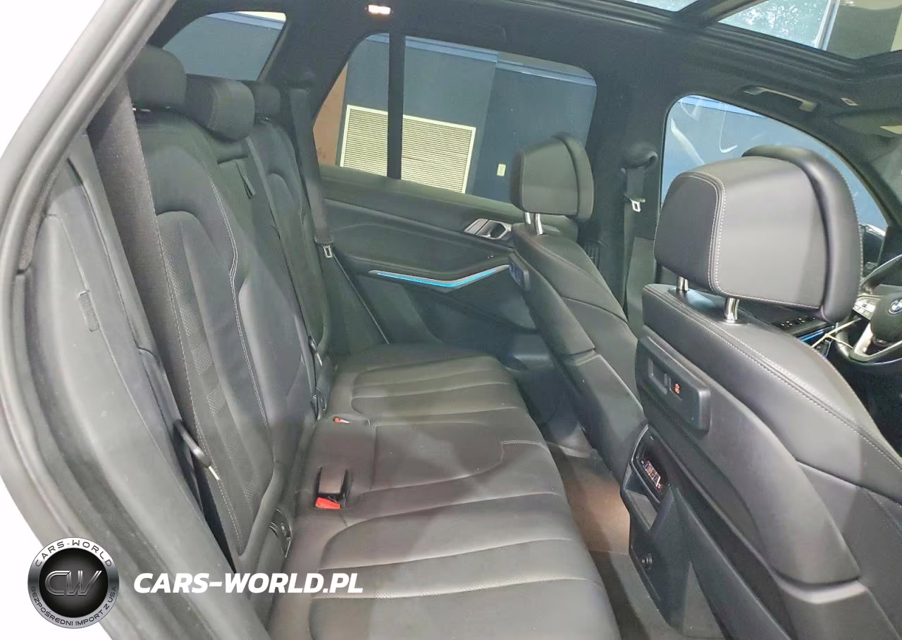 2022 BMW X5 xDrive45E VIN:5UXTA6C02N9M26931 - 11