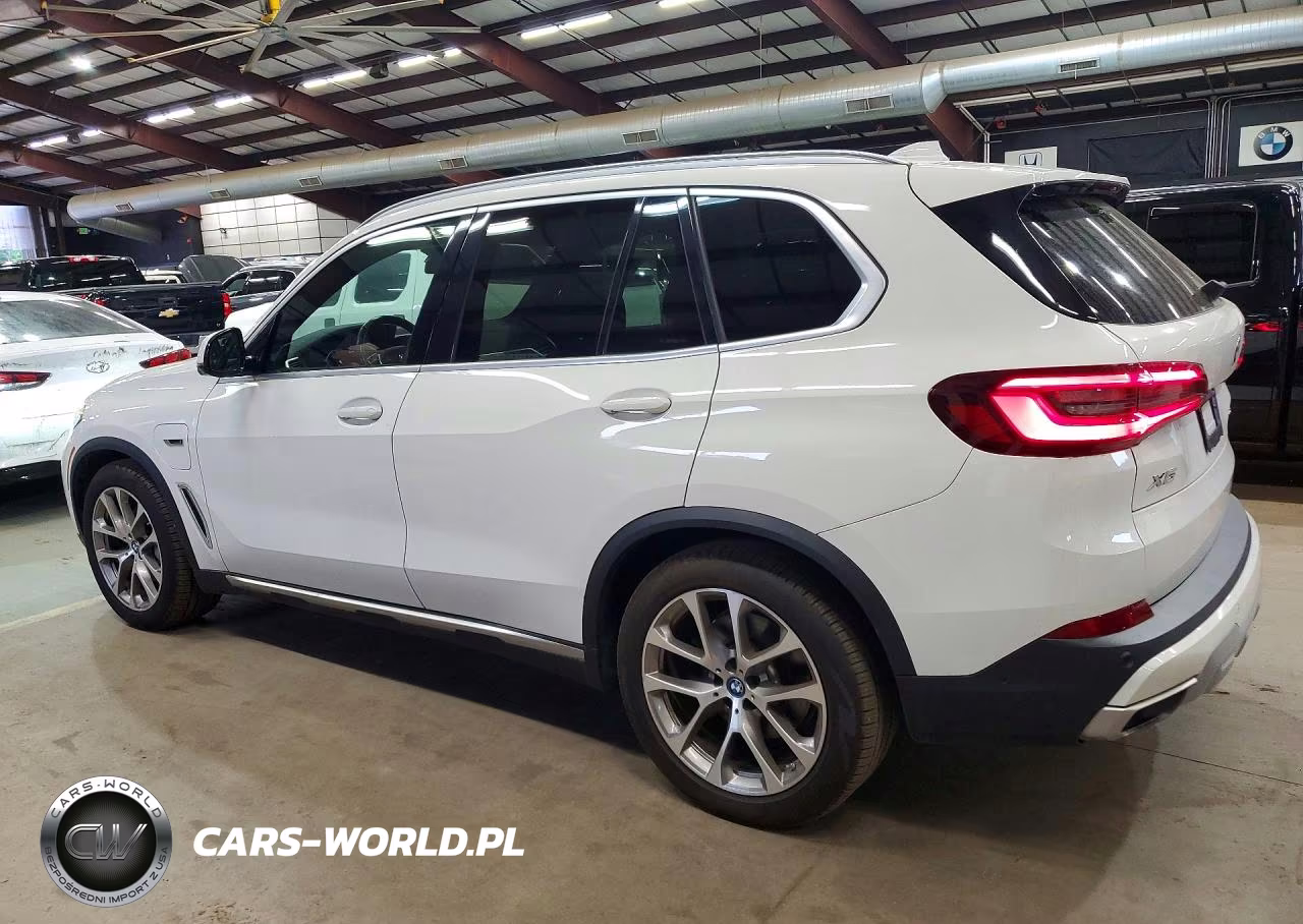 2022 BMW X5 xDrive45E VIN:5UXTA6C02N9M26931 - 2
