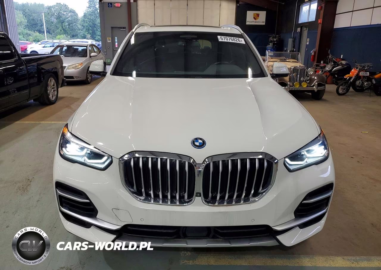 2022 BMW X5 xDrive45E VIN:5UXTA6C02N9M26931 - 5