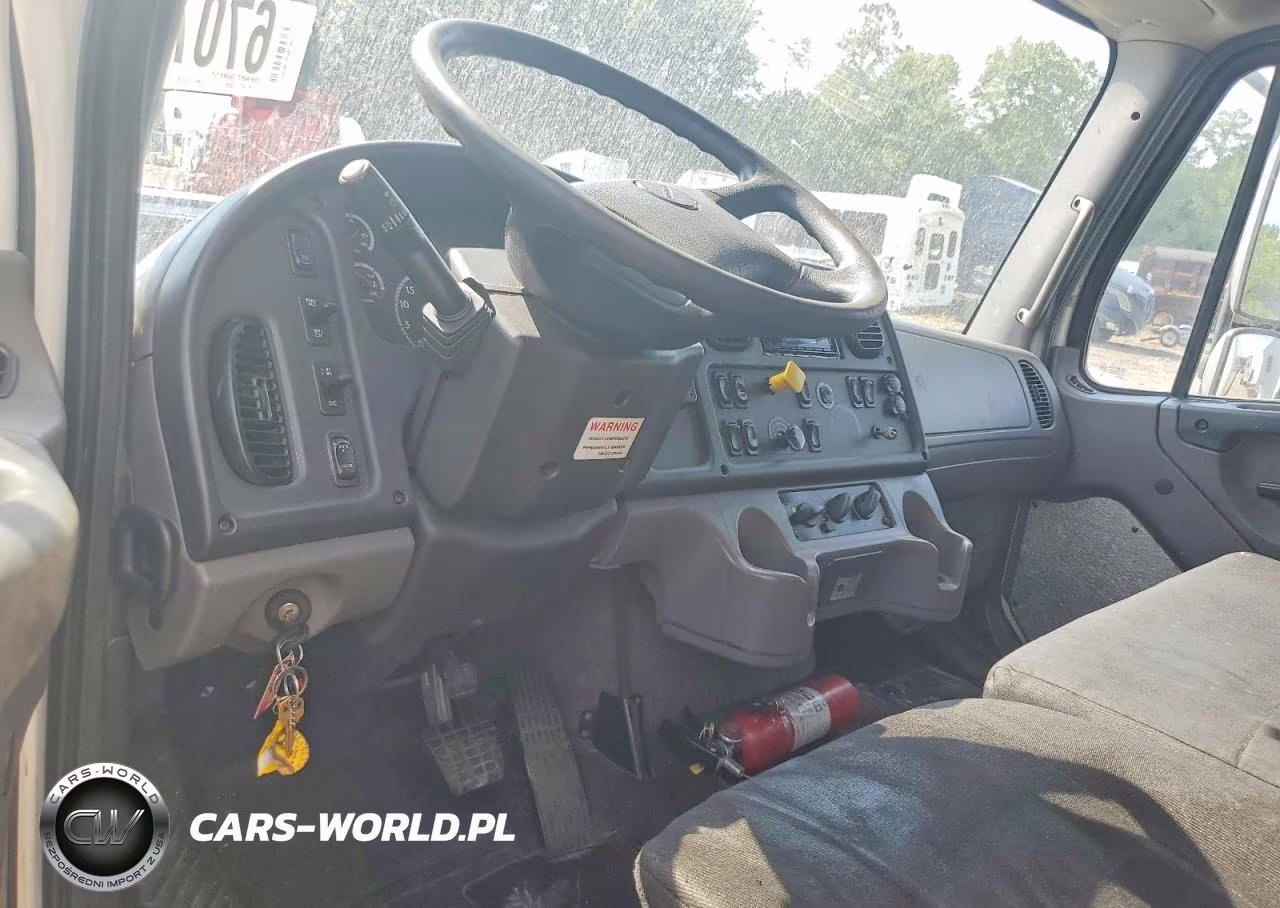 2015 Freightliner M2 106 Medium Duty VIN:3ALACWDT0FDFW3155 - 8