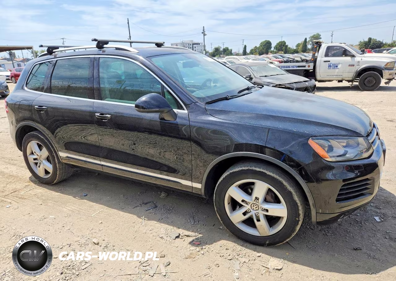 2013 Volkswagen Touareg V6 VIN:WVGEF9BP0DD004871 - 4