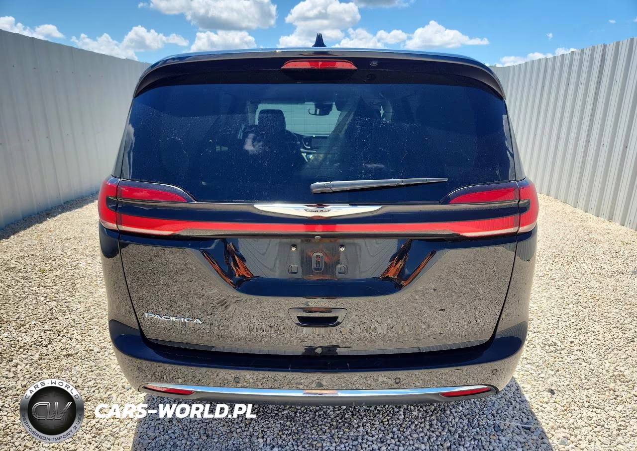 2024 Chrysler Pacifica Touring L VIN:2C4RC1BG4RR167866 - 6
