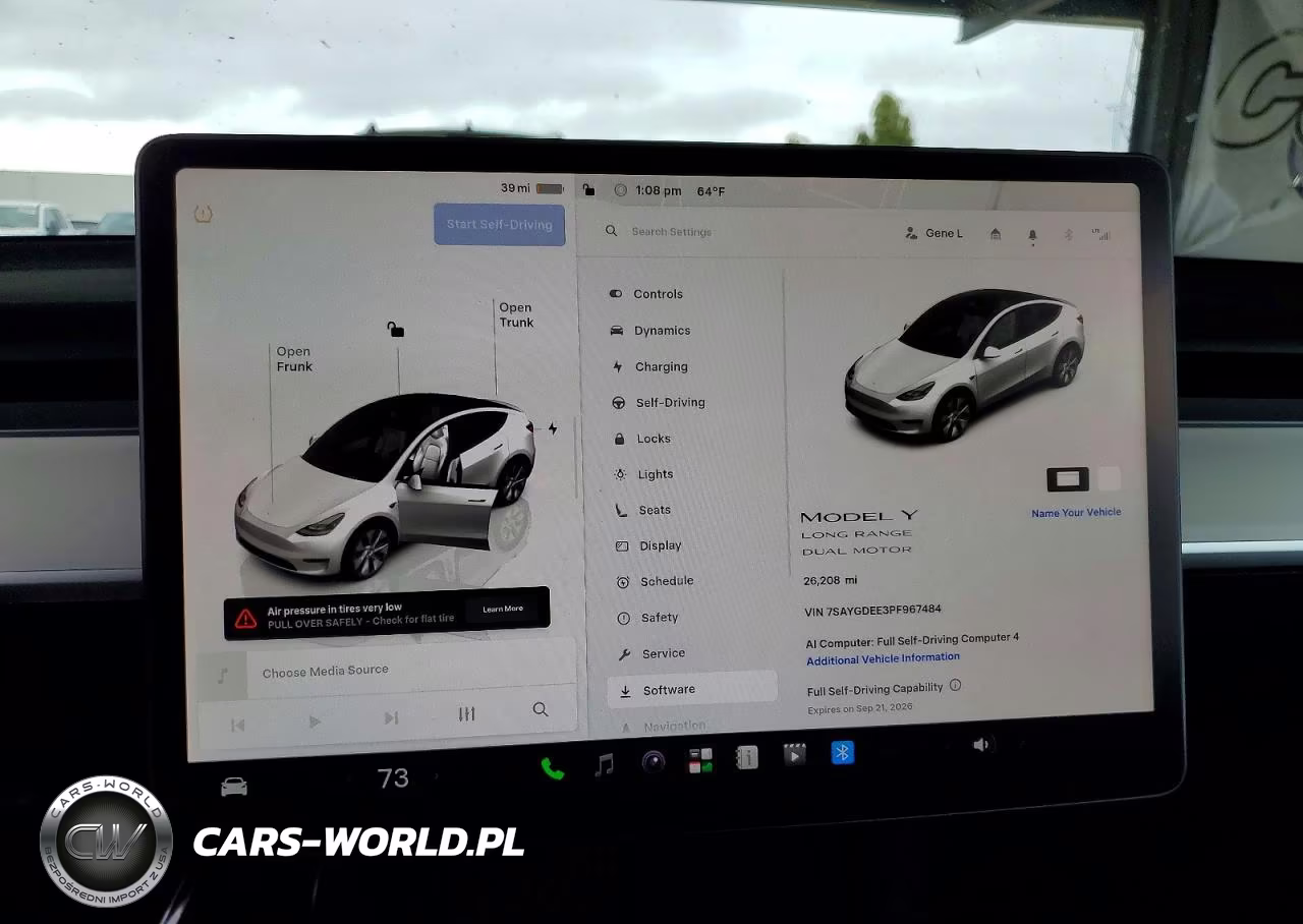 2023 Tesla Model Y VIN:7SAYGDEE3PF967484 - 9