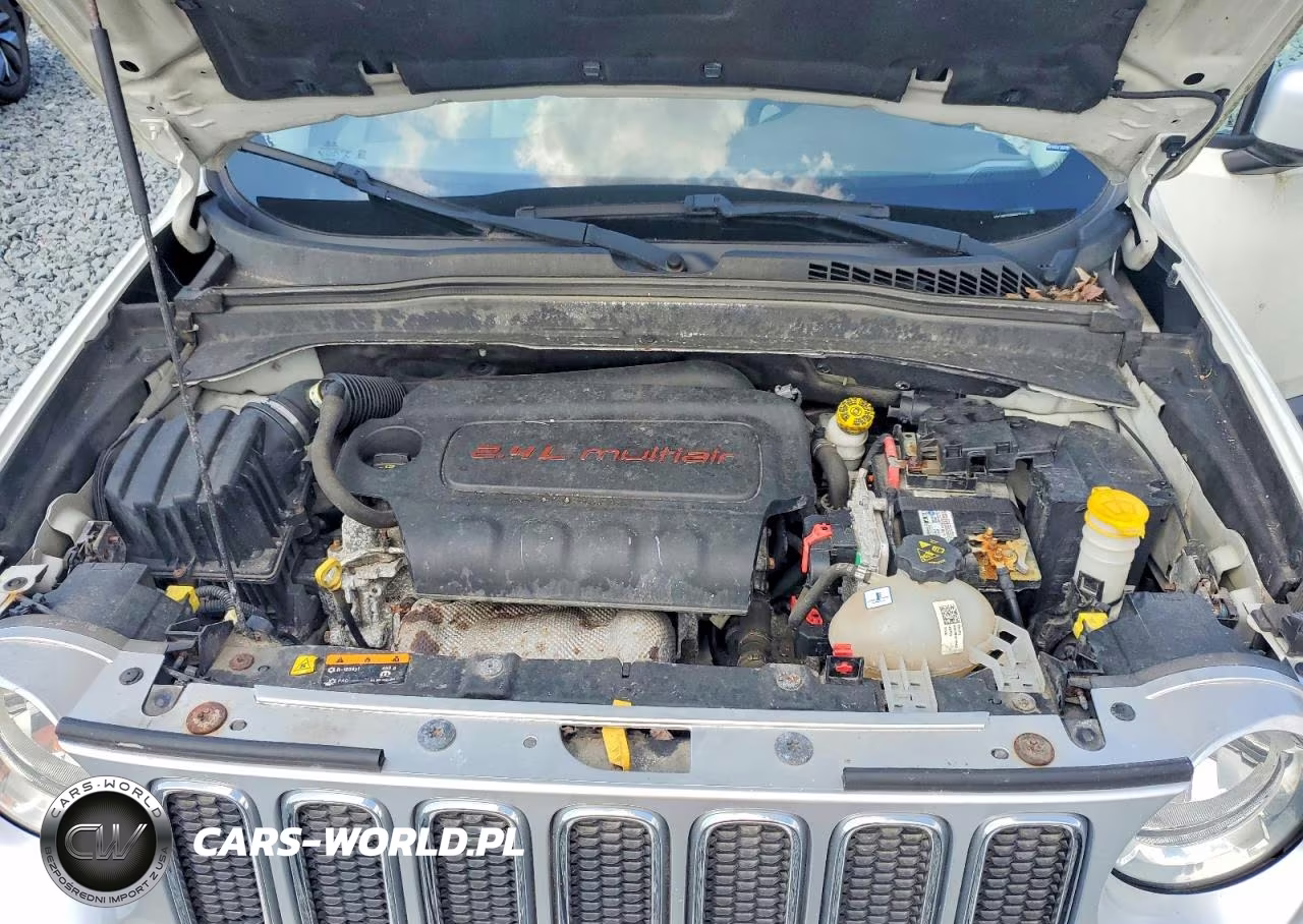 2015 Jeep Renegade Limited VIN:ZACCJBDT0FPB77144 - 12