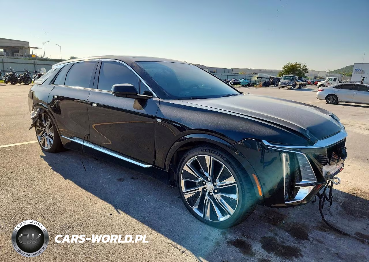 2024 Cadillac Lyriq Luxury VIN:1GYKPSRL9RZ128365 - 4