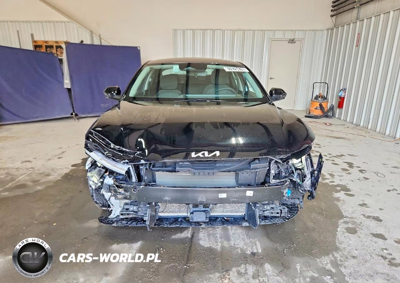 2025 Kia K4 Lxs VIN:3KPFT4DE7SE069938 - 5