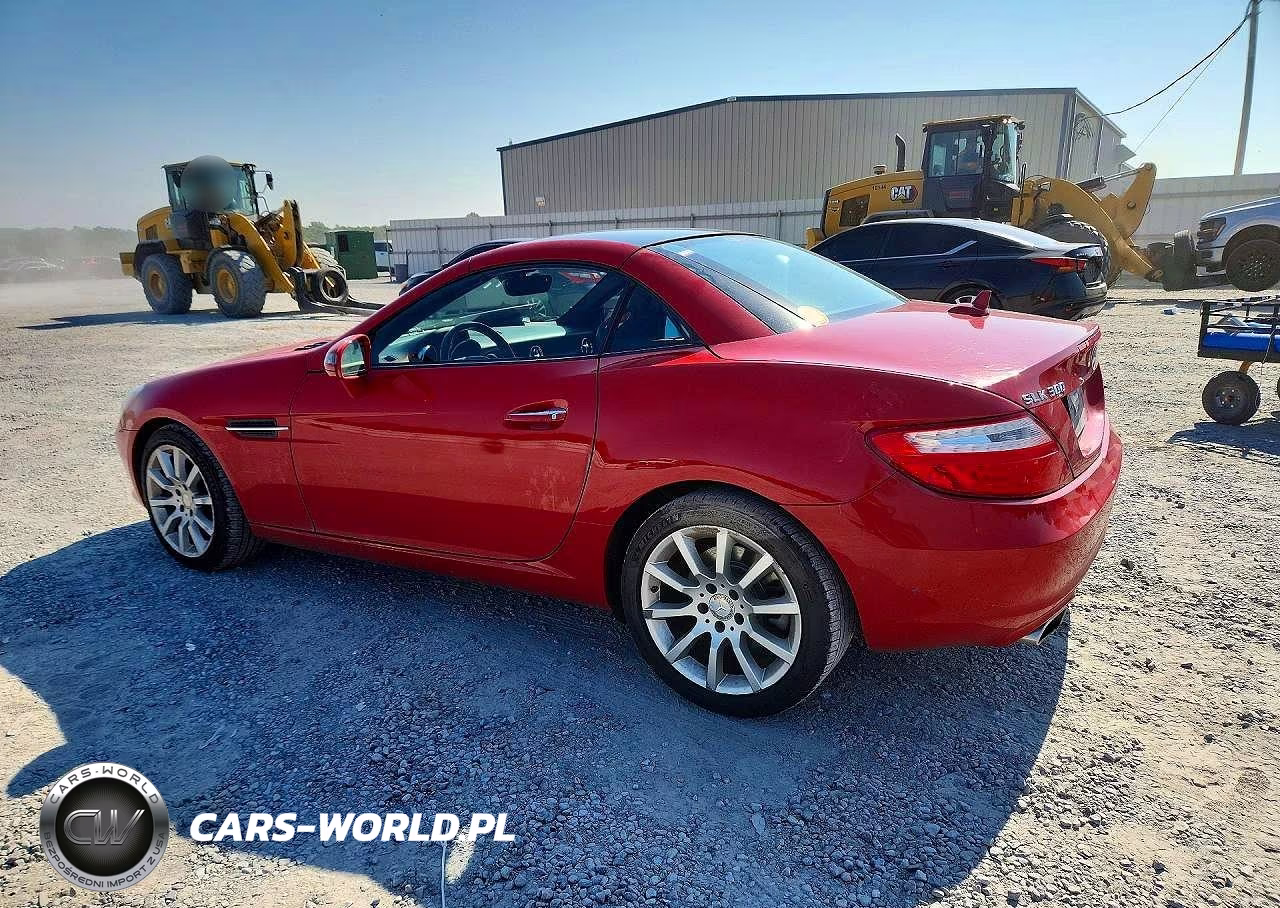 2016 Mercedes-Benz Slk 300 VIN:WDDPK3JA7GF115564 - 2