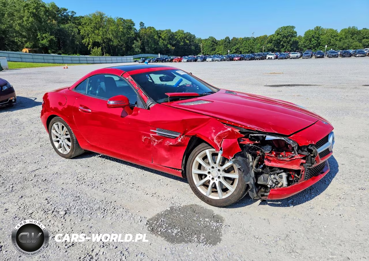 2016 Mercedes-Benz Slk 300 VIN:WDDPK3JA7GF115564 - 4