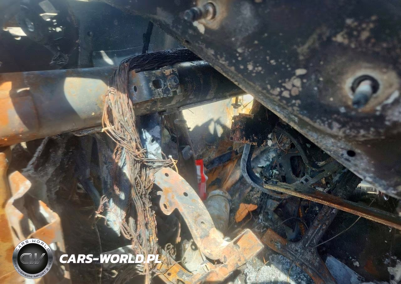 2021 Ram 3500 Tradesman VIN:3C63R3GL8MG571717 - 9