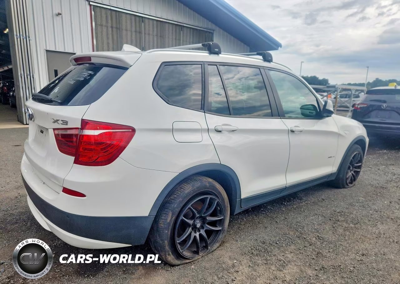 2011 BMW X3 xDrive28I VIN:5UXWX5C56BL716217 - 3