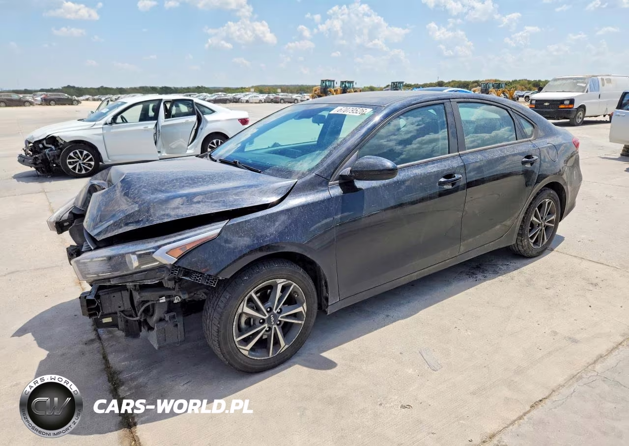 2023 Kia Forte Lxs VIN:3KPF24AD5PE565259 - 1
