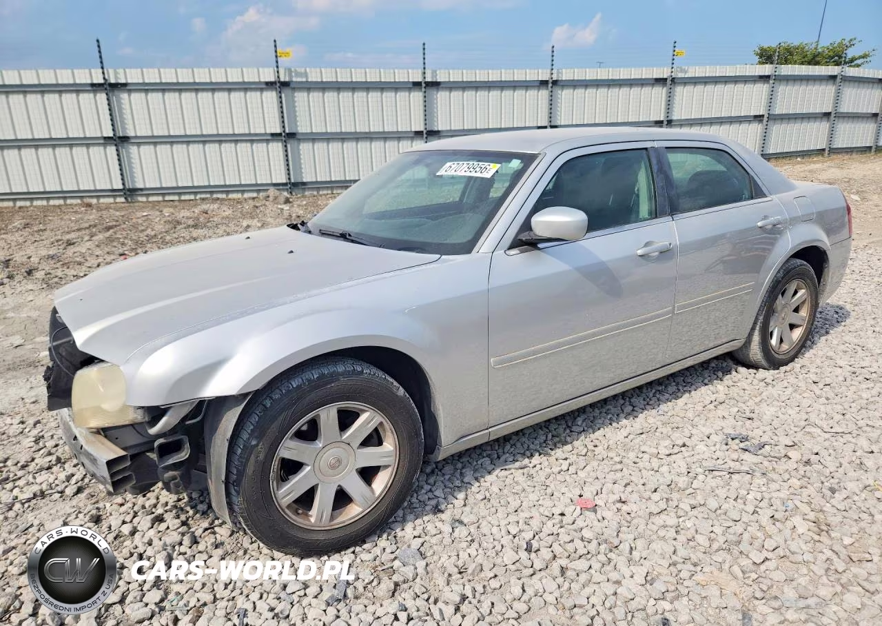 2005 Chrysler 300 Touring