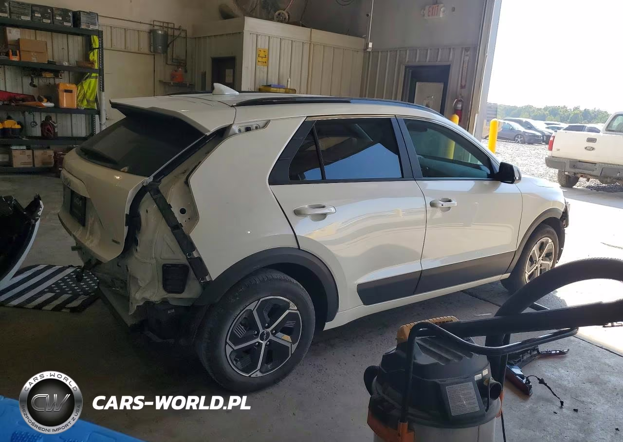 2024 Kia Niro Ex VIN:KNDCR3LE4R5178392 - 3