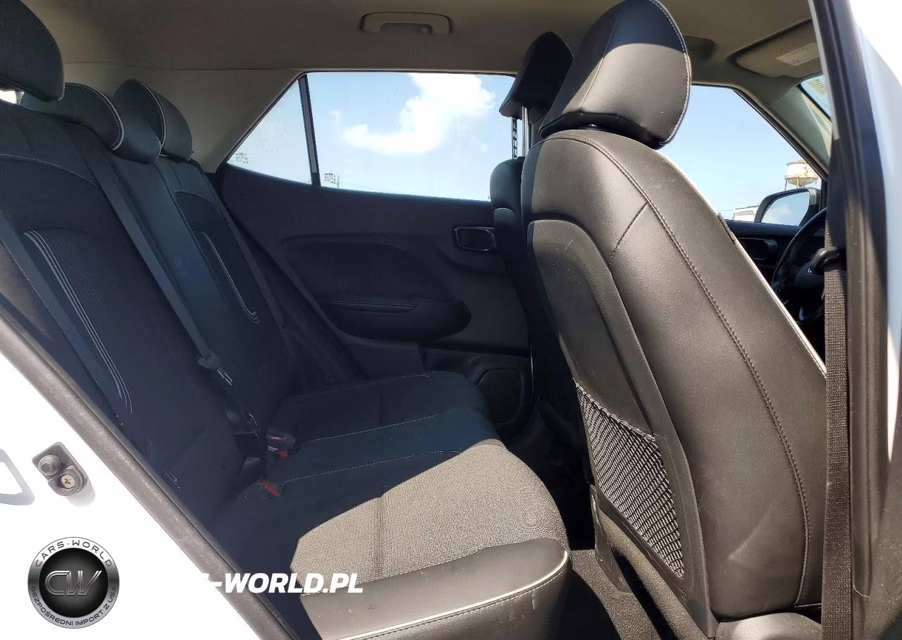 2024 Hyundai Venue Limited VIN:KMHRC8A37RU313182 - 11