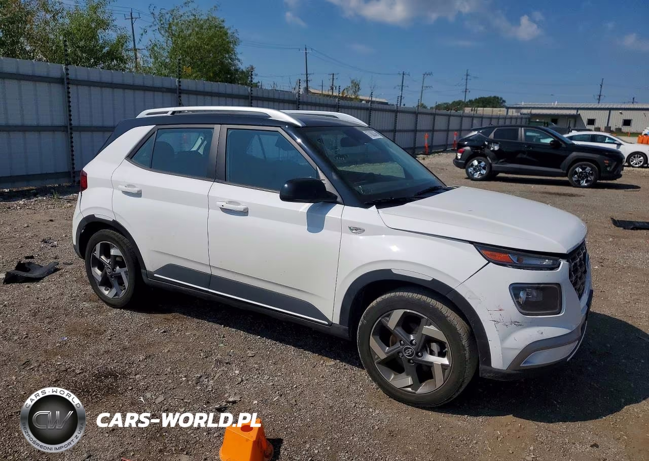 2024 Hyundai Venue Limited VIN:KMHRC8A37RU313182 - 4