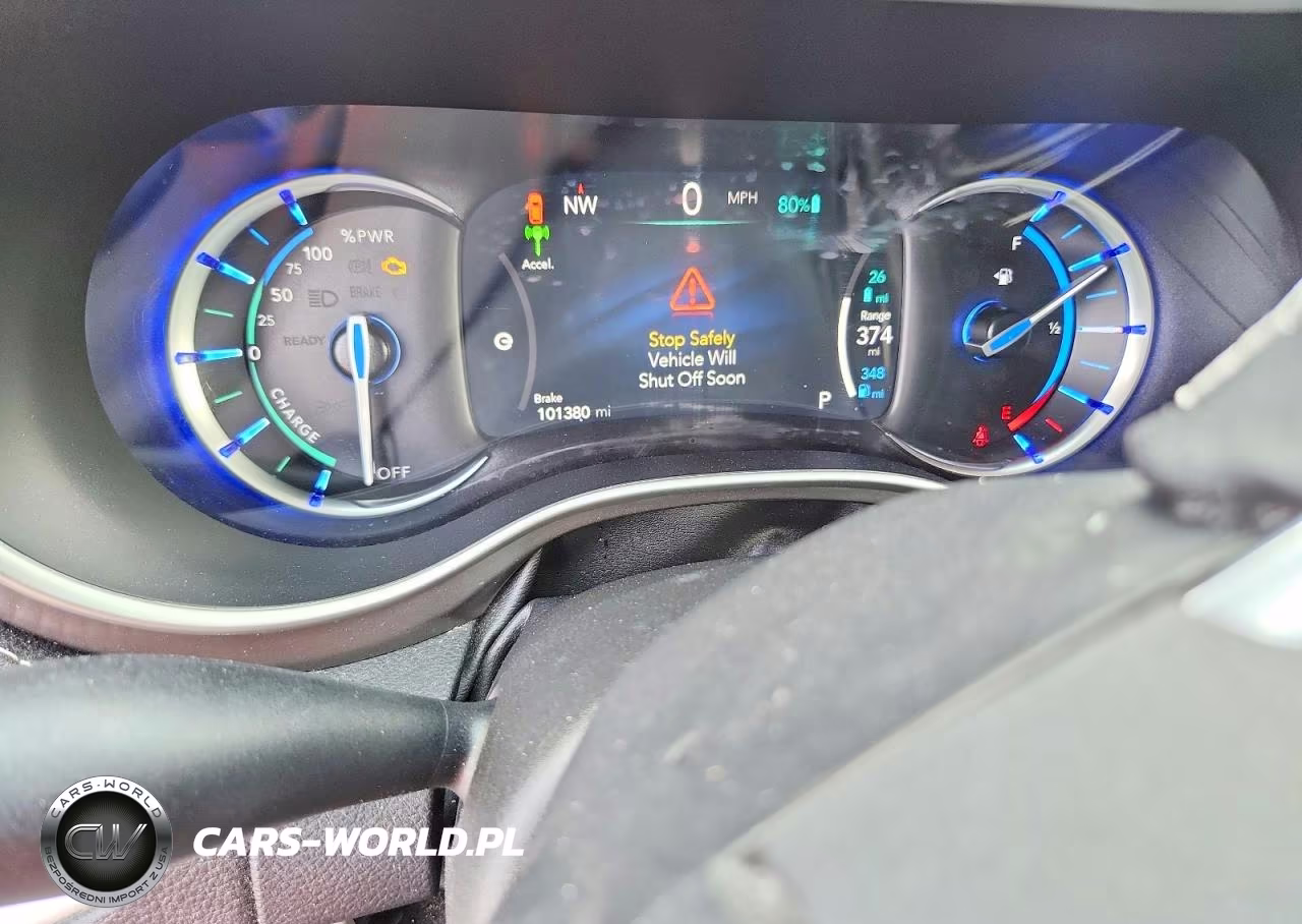2022 Chrysler Pacifica Hybrid Touring L VIN:2C4RC1L78NR126701 - 9