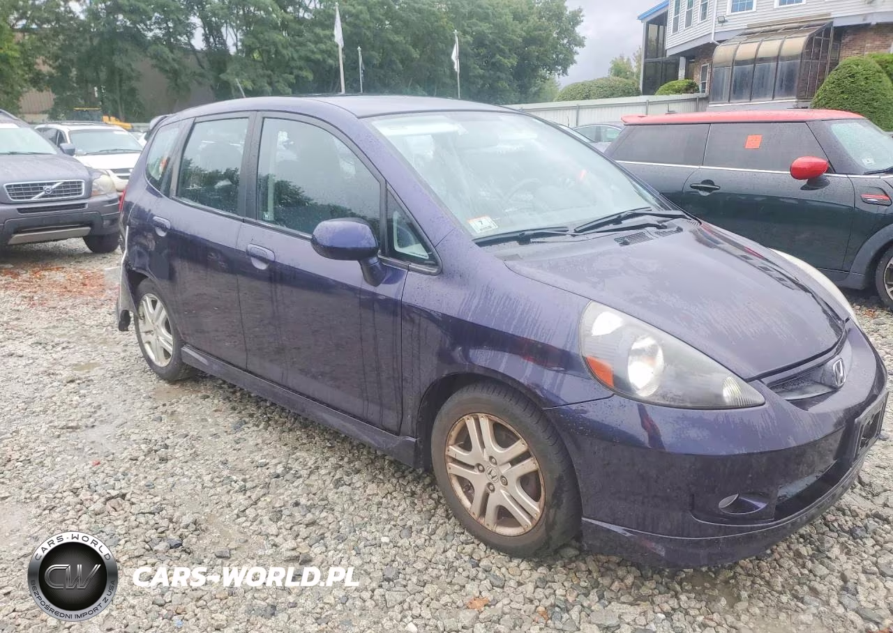 2008 Honda Fit Sport VIN:JHMGD38678S025487 - 4