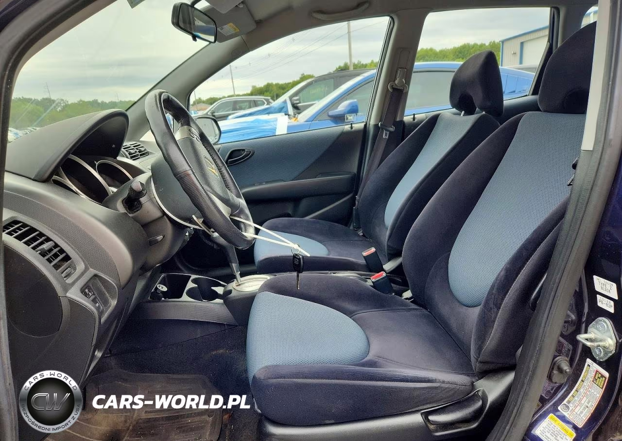 2008 Honda Fit Sport VIN:JHMGD38678S025487 - 7