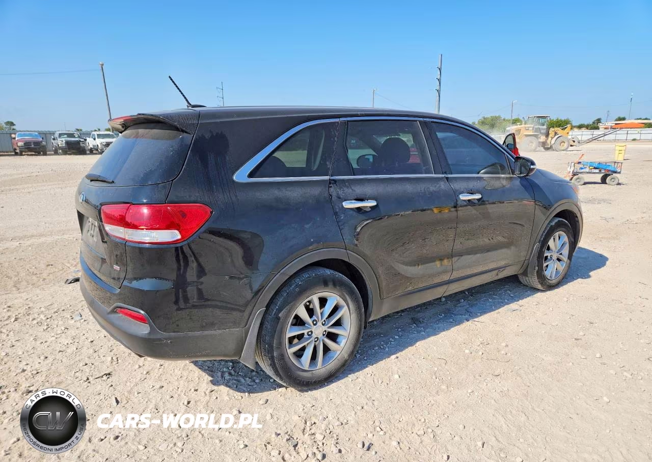 2018 Kia Sorento L VIN:5XYPG4A33JG427484 - 3