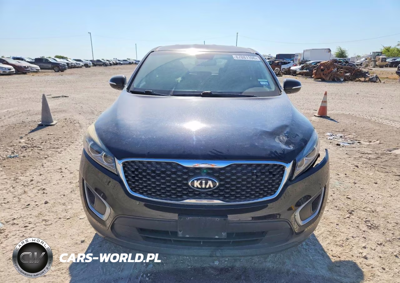 2018 Kia Sorento L VIN:5XYPG4A33JG427484 - 5