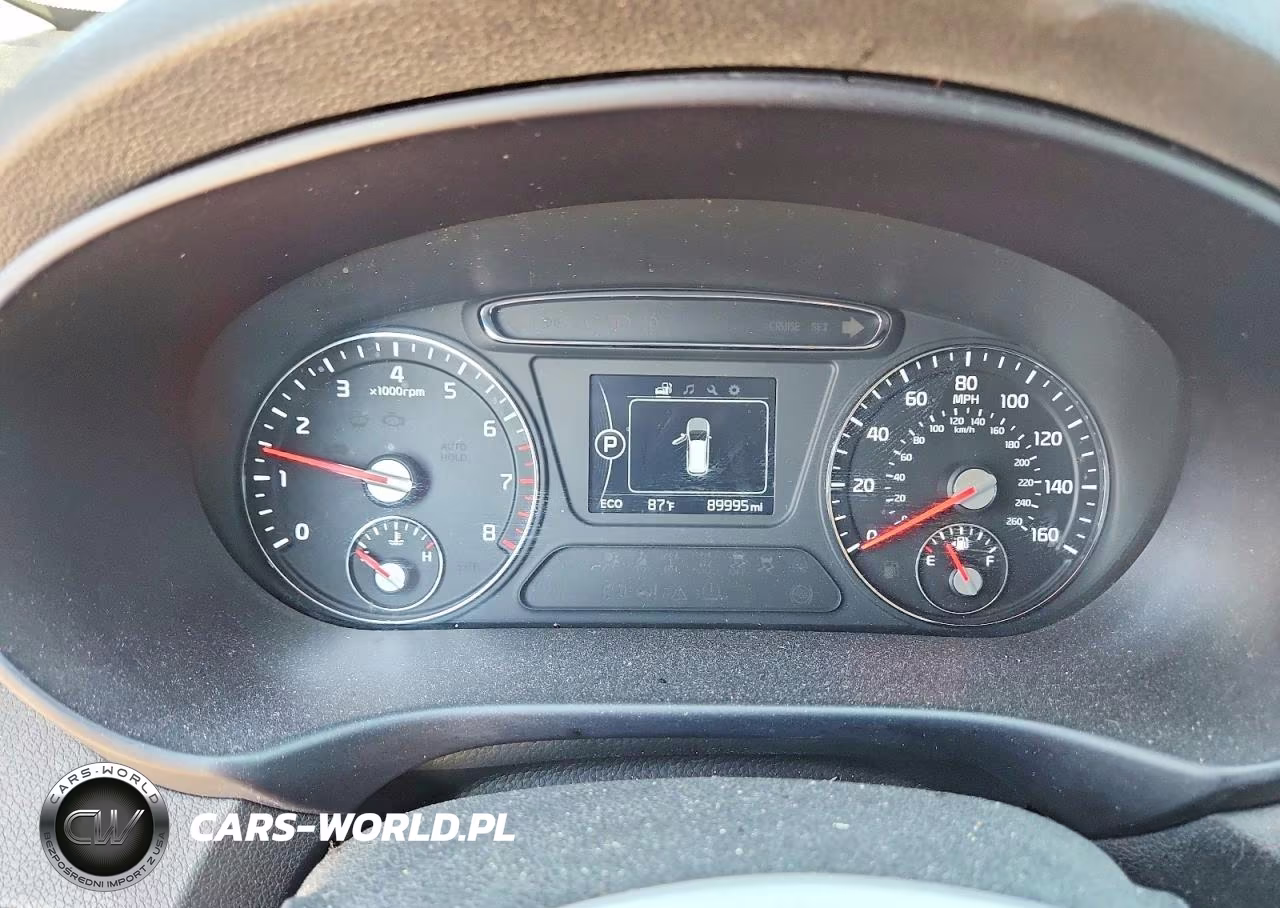 2018 Kia Sorento L VIN:5XYPG4A33JG427484 - 9