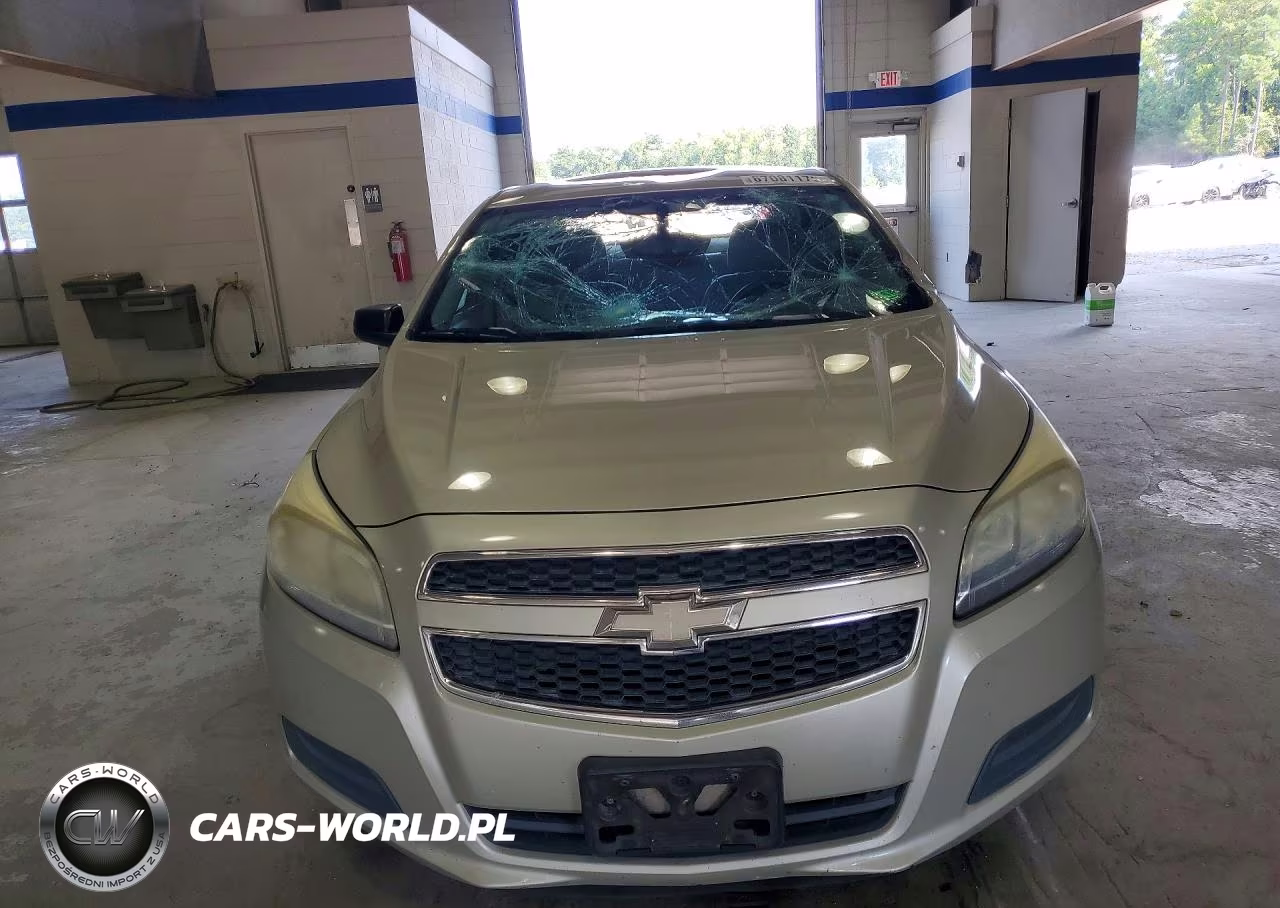 2013 Chevrolet Malibu Ls VIN:1G11A5SA9DF317744 - 5