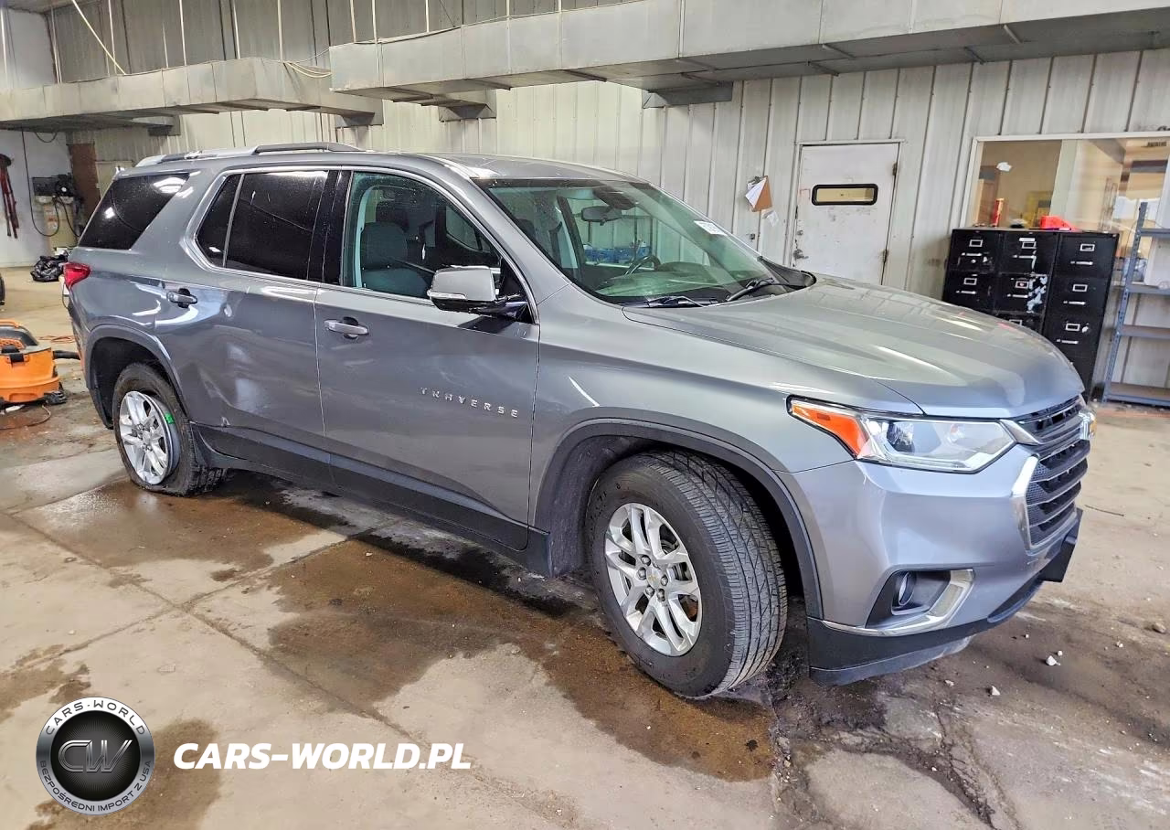 2018 Chevrolet Traverse Lt VIN:1GNEVGKW3JJ116295 - 4