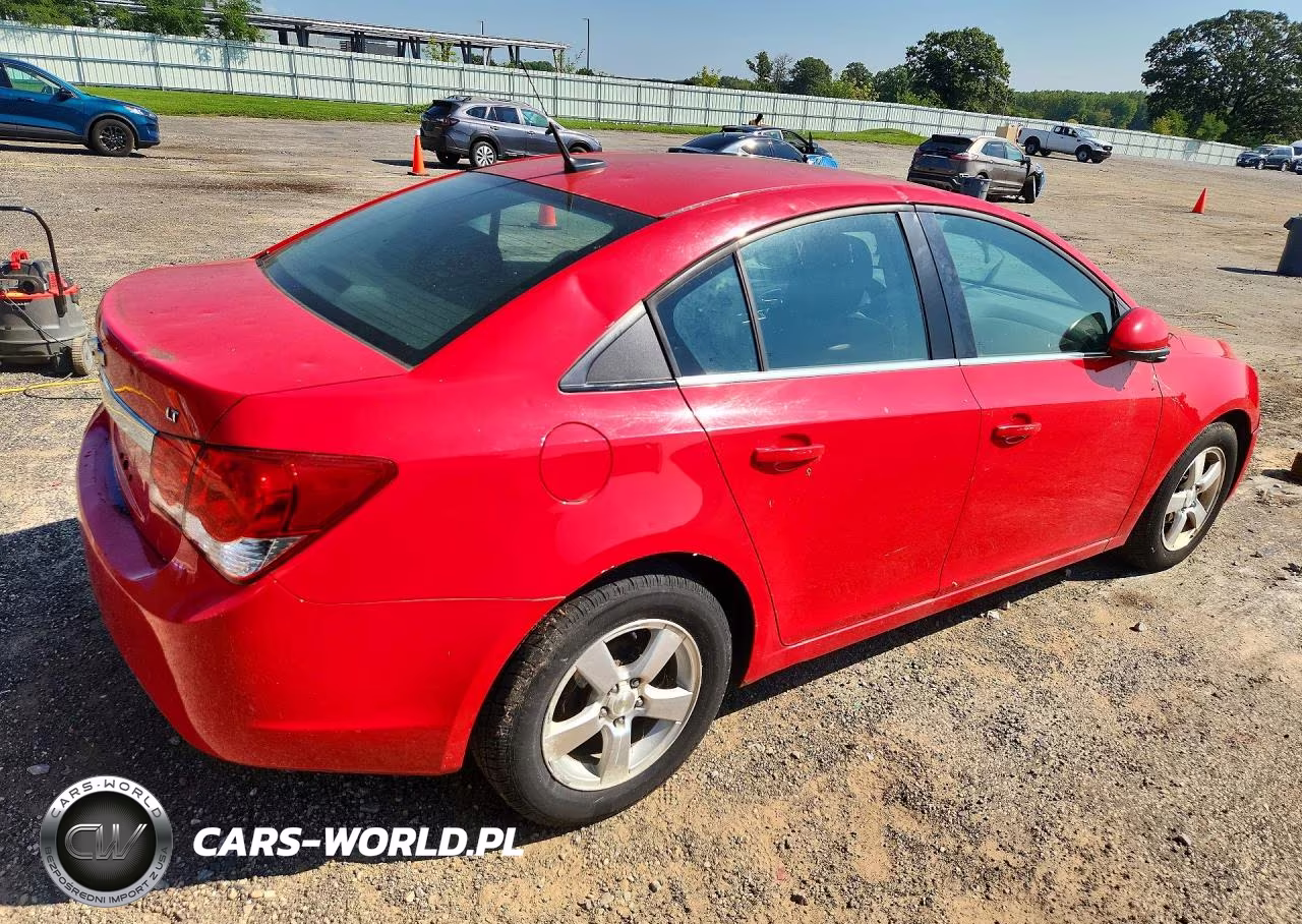 2014 Chevrolet Cruze Lt VIN:1G1PC5SB6E7246592 - 3