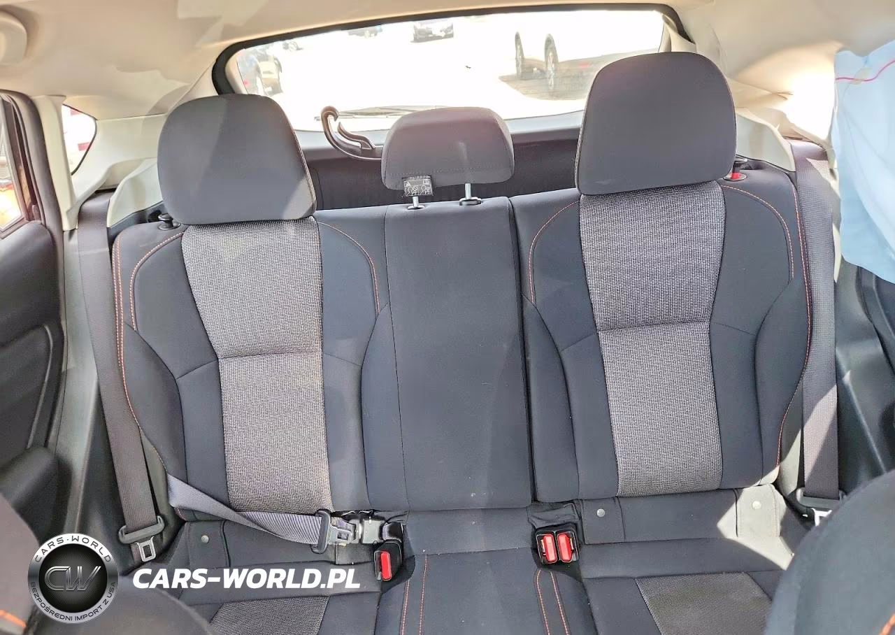 2022 Subaru Crosstrek Premium VIN:JF2GTAEC0NH275635 - 10