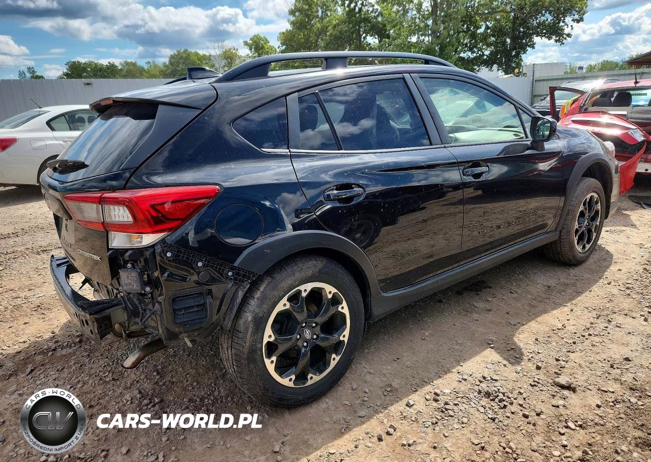 2022 Subaru Crosstrek Premium VIN:JF2GTAEC0NH275635 - 3