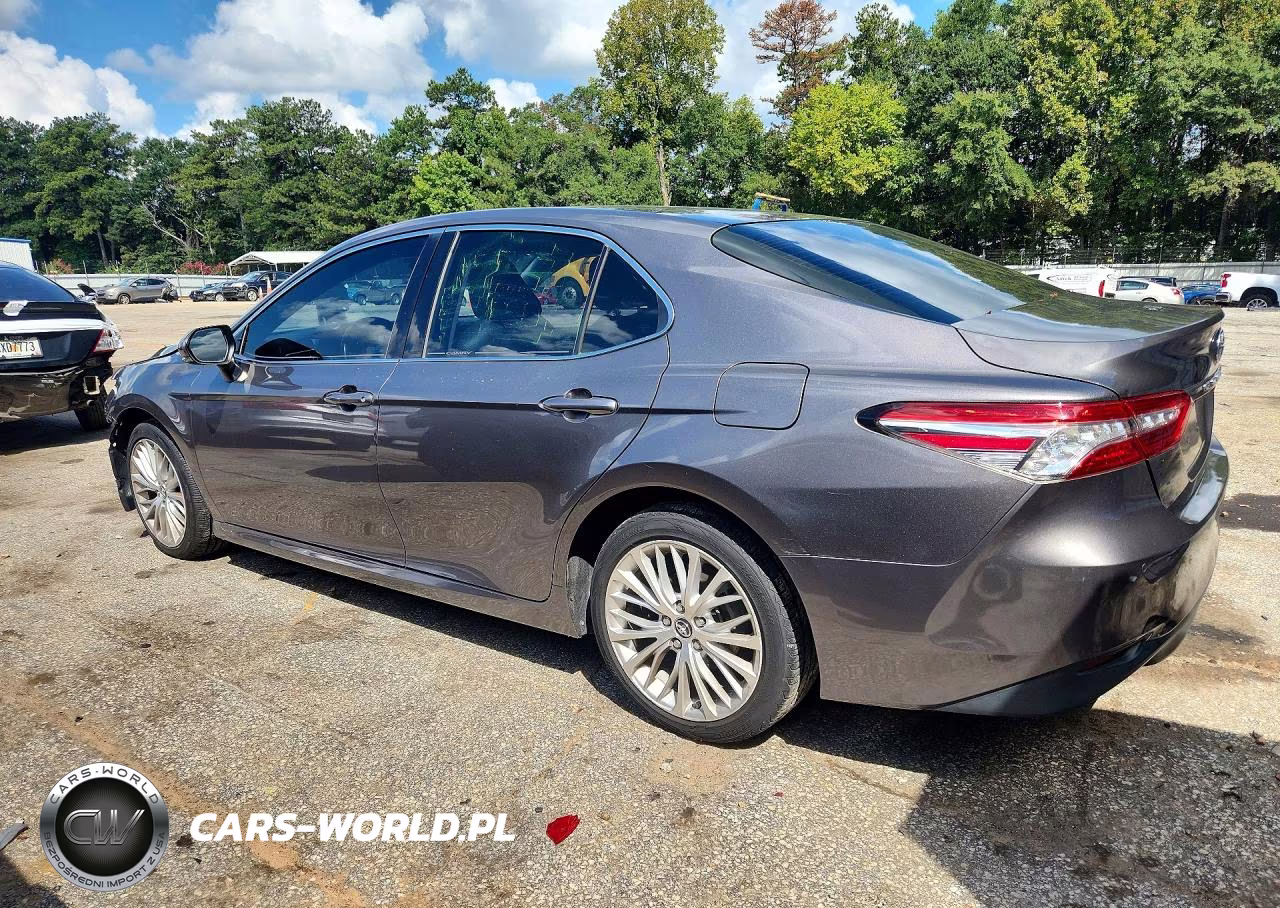 2018 Toyota Camry Xle VIN:4T1B11HK4JU038905 - 2