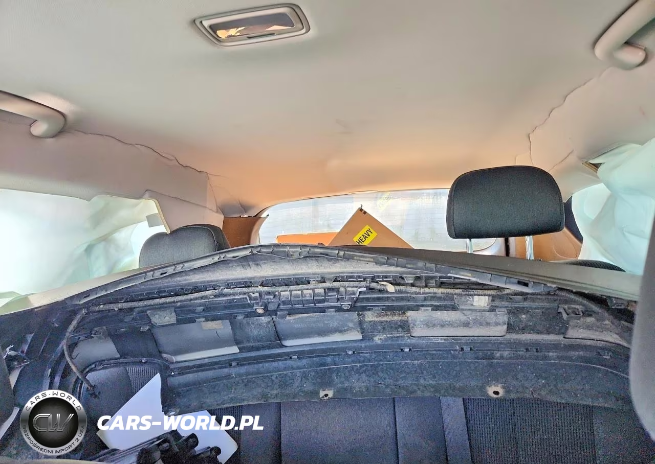 2019 Hyundai Santa Fe Se VIN:5NMS2CAD8KH010929 - 10