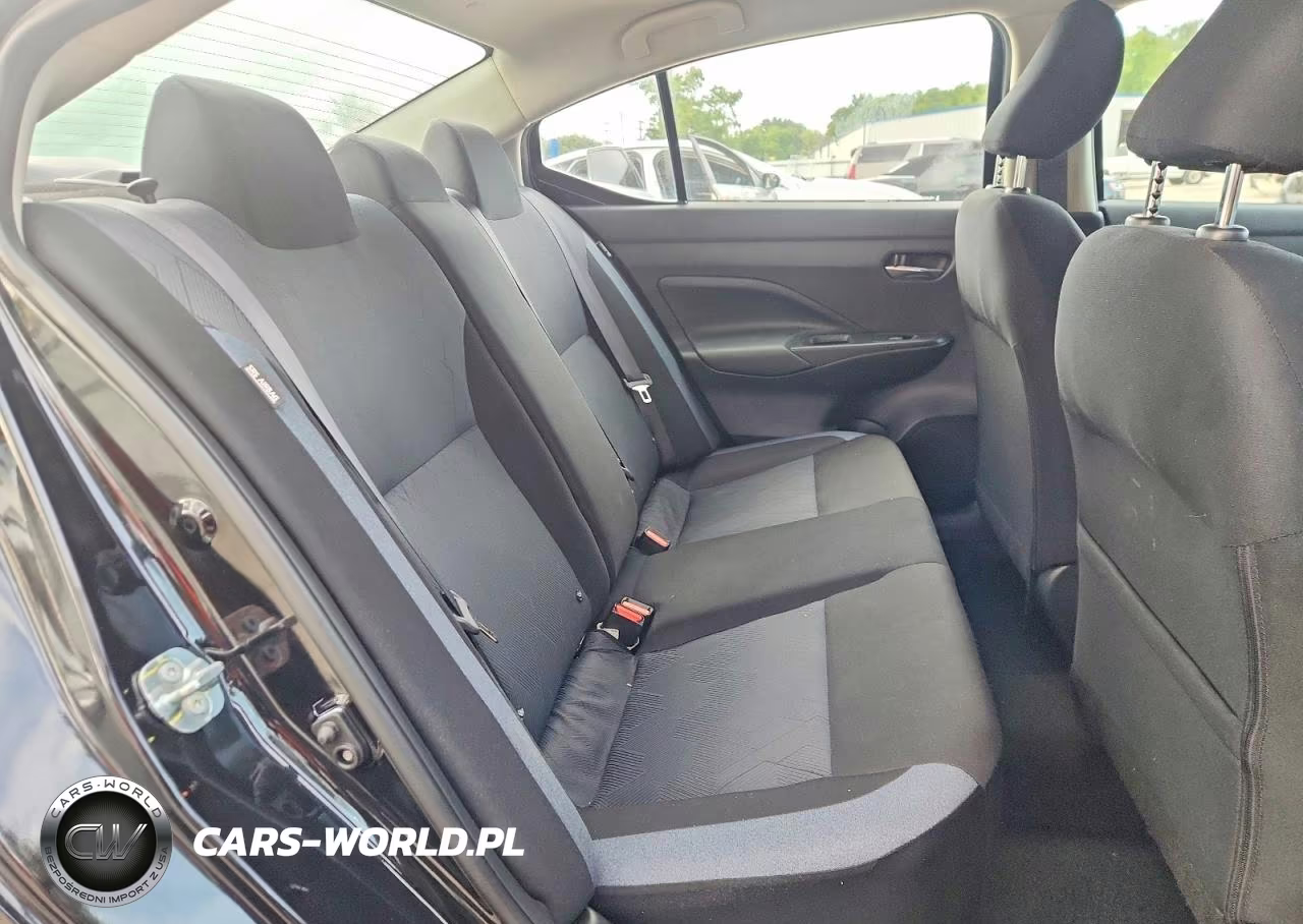 2025 Nissan Versa Sv VIN:3N1CN8EV2SL885327 - 10