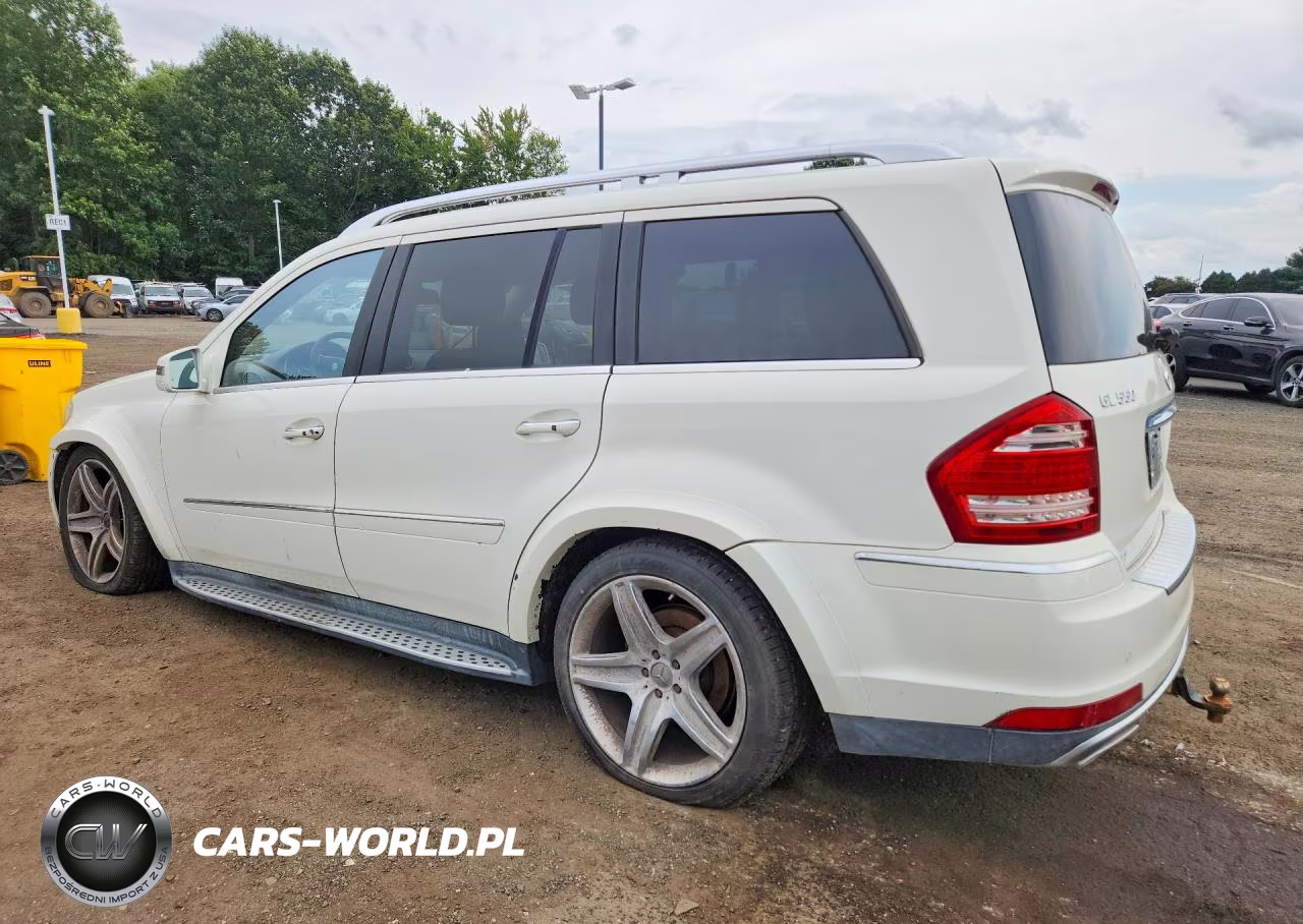 2012 Mercedes-Benz Gl 550 4Matic VIN:4JGBF8GE0CA765761 - 2