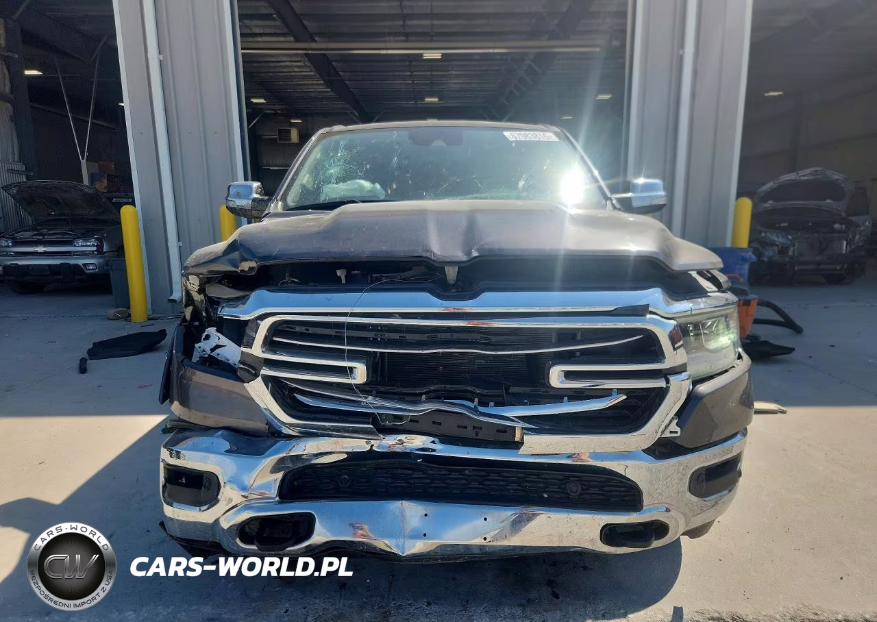 2021 Ram 1500 Laramie VIN:1C6SRFJT8MN786320 - 5