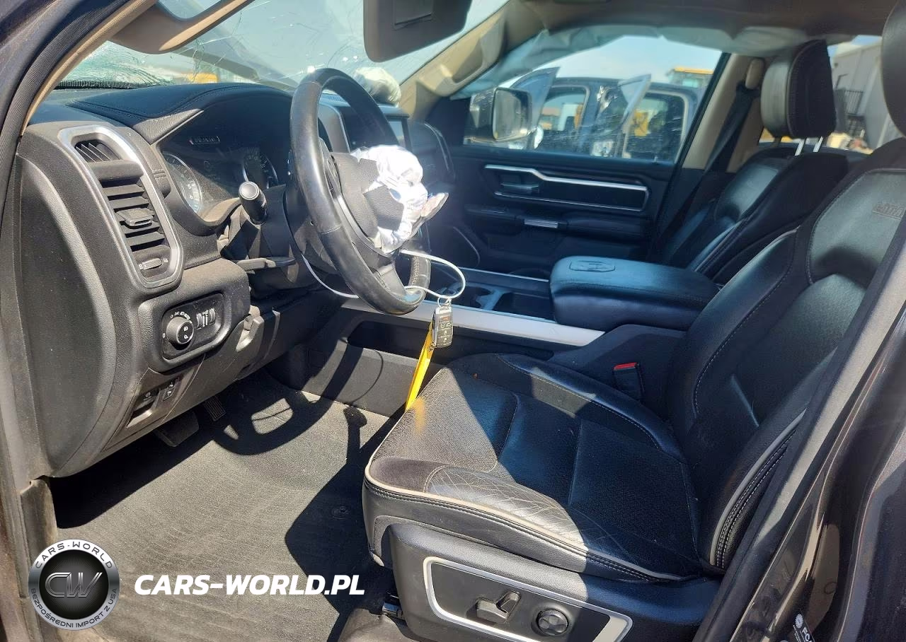 2021 Ram 1500 Laramie VIN:1C6SRFJT8MN786320 - 7