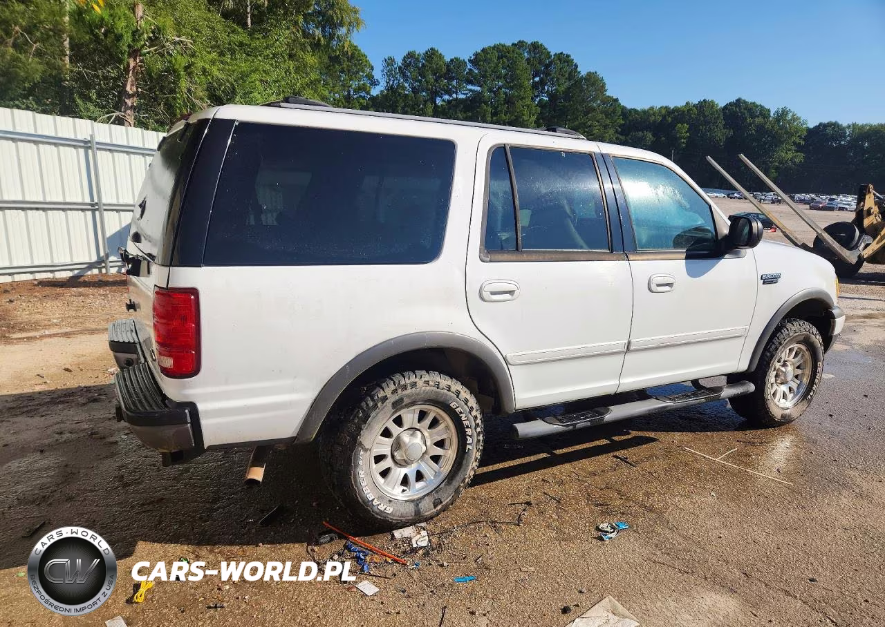 2001 Ford Expedition Xlt VIN:1FMPU16L31LA54737 - 3